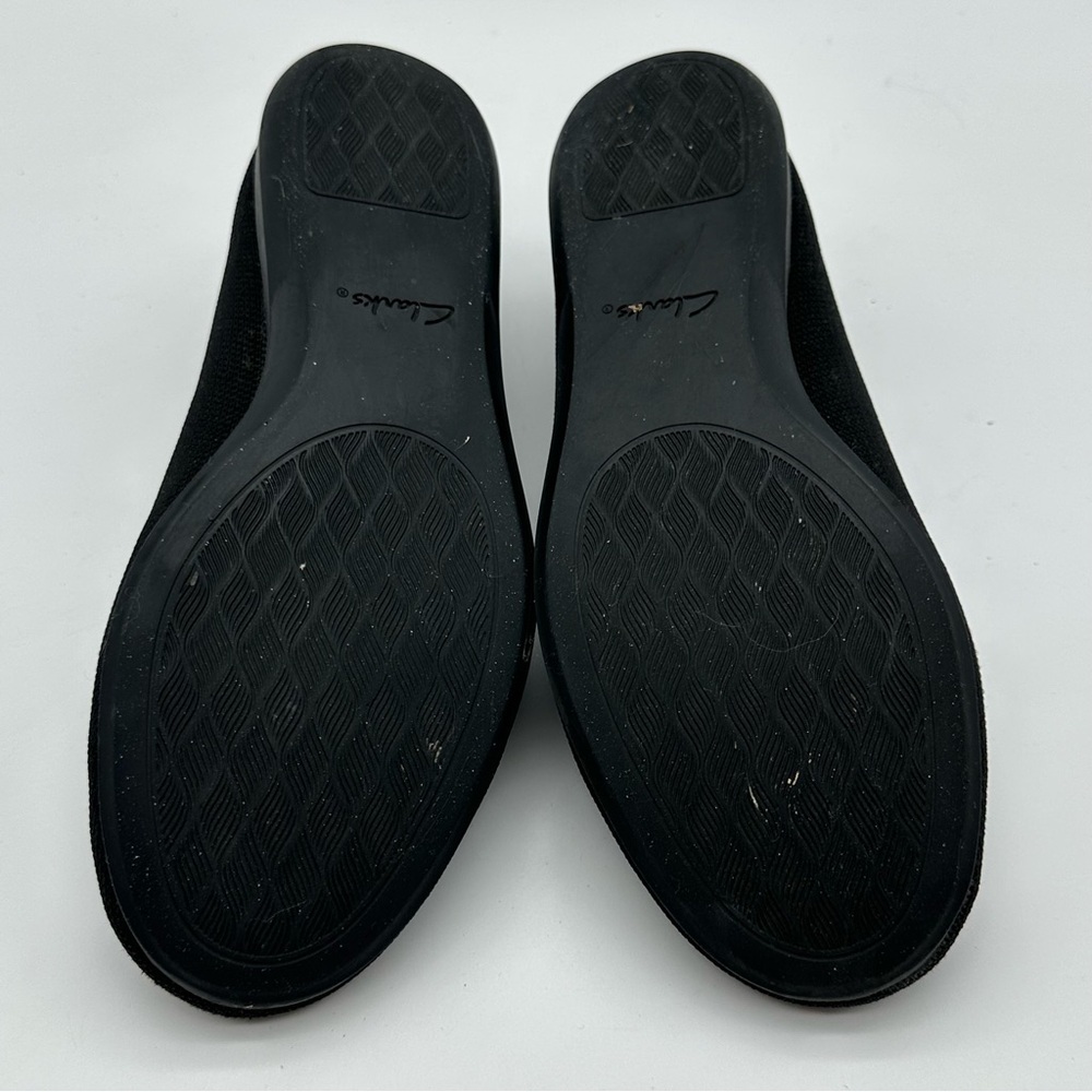 Clarks Black Stretch Fabric Ballet Flats with Bow - Picture 7 of 9
